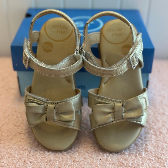 EUC Stride Rite Celia Sandals - Picture 2 of 8
